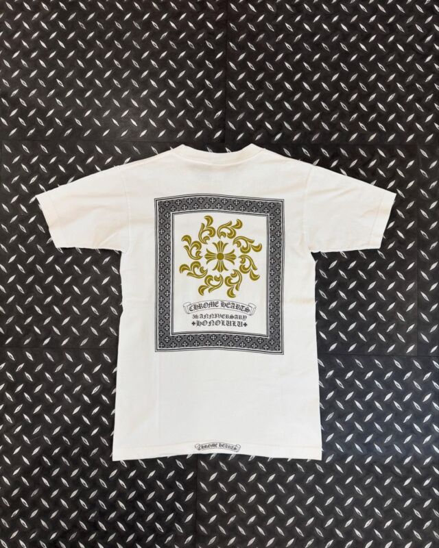 CHROME HEARTS
・
・
・
・
・
HONOLULU 5th ANNIVERSARY LIMITED S/S Tee
size S
・
・
・
Available in store.
・
・
・
#金沢 #kanazawa
#chromhearts
#クロムハーツ