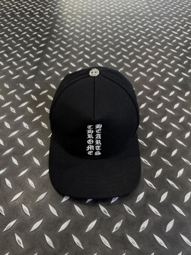 CHROME HEARTS
・
・
・
・
Vertical Logo BaseBall CAP
・
・
・
Available in store.
・
・
・
#金沢 #kanazawa
#chromhearts
#クロムハーツ